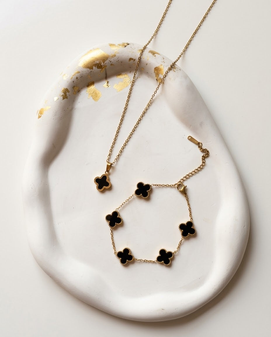 Black Clover Necklace & Bracelet Set